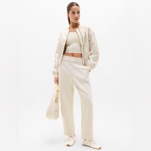 Athleta Form Knit Mid Rise Barrel Pant Cream / Bone Women’s XS